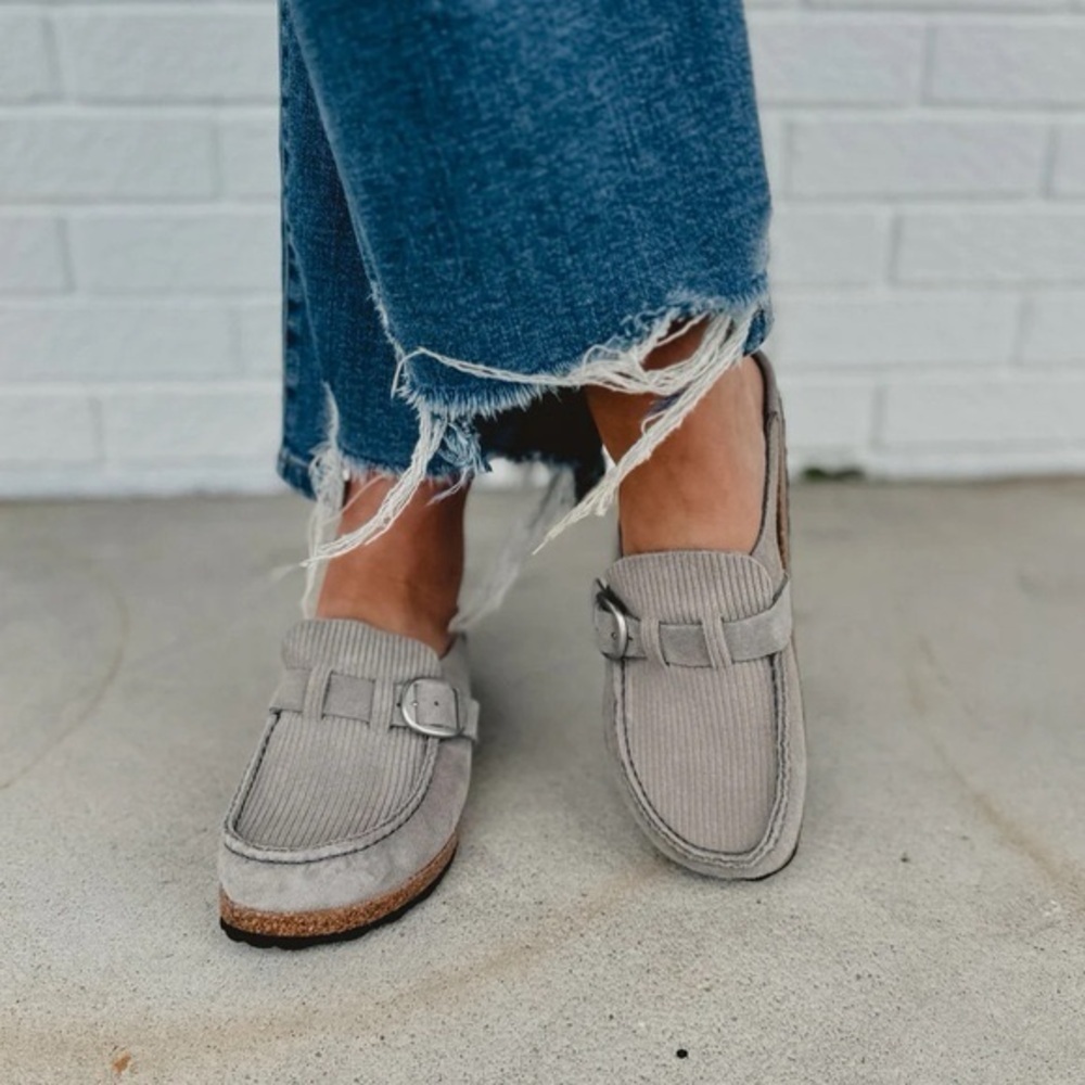 Birkenstock Buckley Suede Embossed Clogs 40 Gray Size 9 $179 - Picture 11 of 11